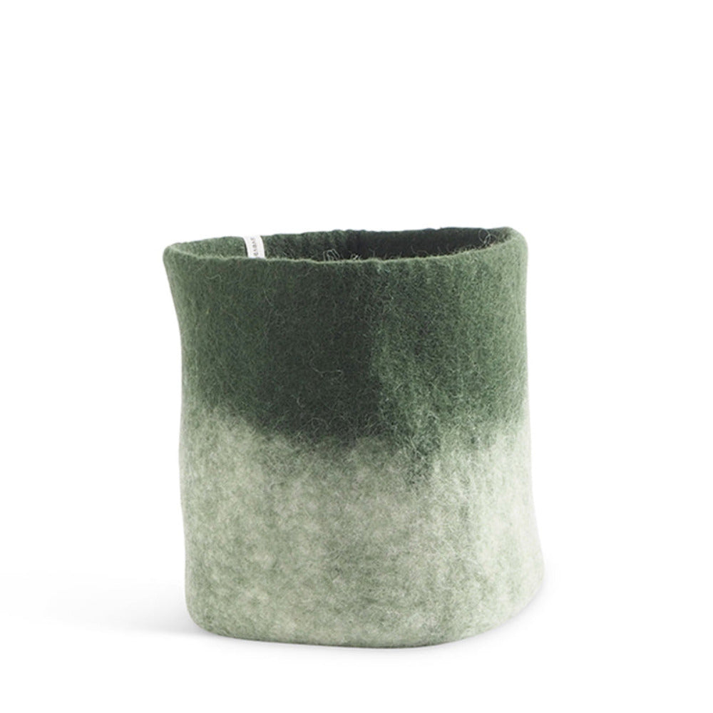 Aveva Flower Pot Moss Green Large, Aveva Flower Pot 18, Aveva’s handmade flowerpots in 100% wool with a flat bottom and two different colors blend together, creating a lovely ombré effect. The inside is coated with natural rubber that makes the flowerpot waterproof. Follow the care instructions below