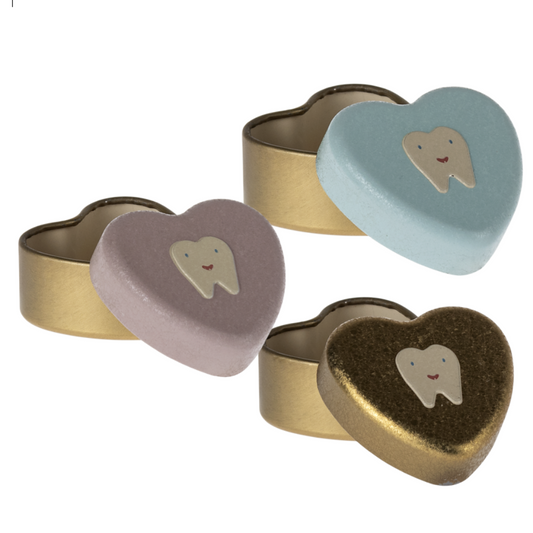 As your child loose their teeth you’ll need a safe place to keep them. This tooth box is the perfect size and will do just that. It has a picture of a smiling tooth on the top and the tin is in the shape of a heart. Losing a baby tooth is the ultimate sign of becoming a big kid and a big event for a kid. This adorable tin is the perfect little container for kids to put their teeth when they fall out! They can leave the tin under their pillow or in a special place in their room and then the tooth fairy can l