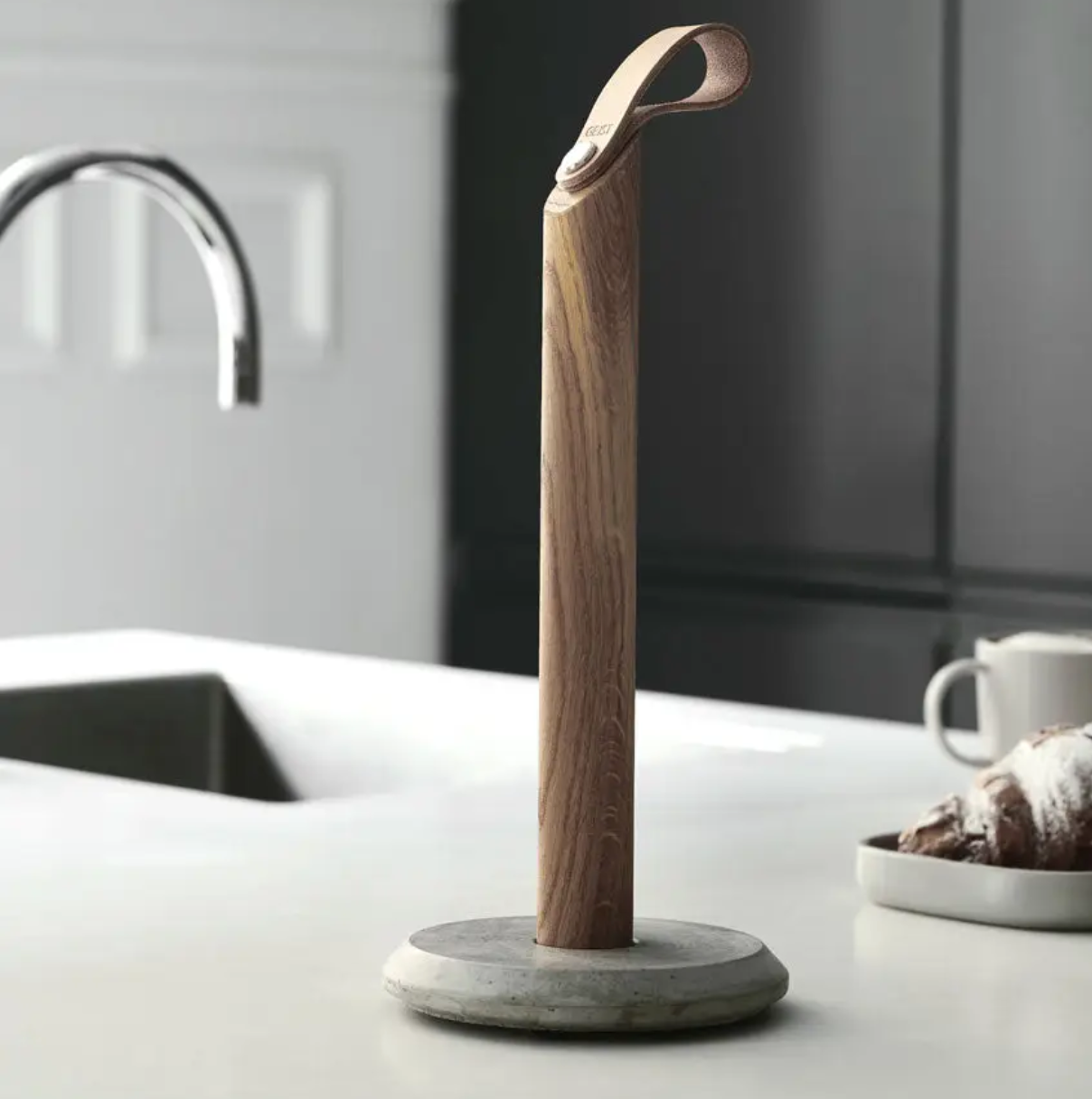 Gejst Grab Kitchen Papertowel Holder