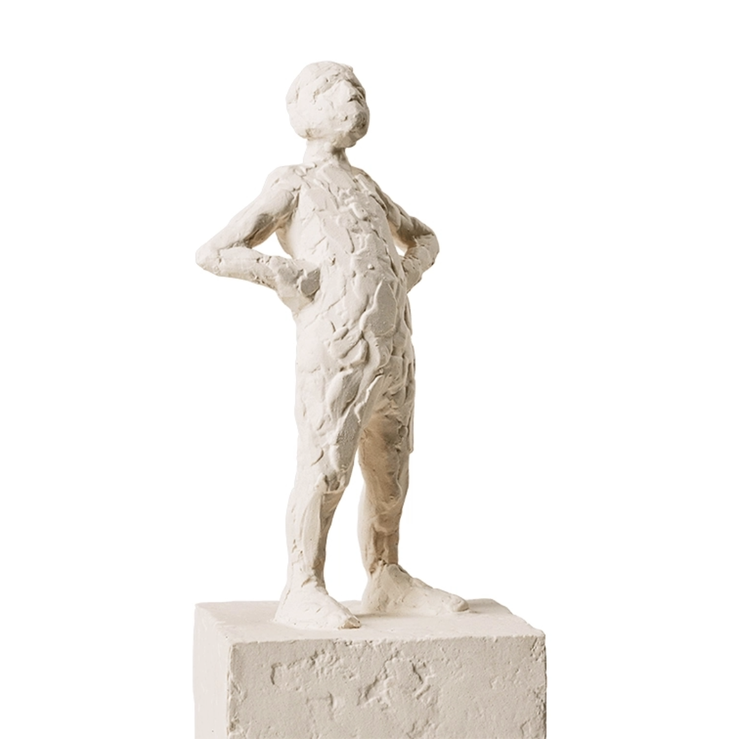 Kähler Stoneware Figurine, Decor, Shelf Styling, Zodiac, The Astro series consisting of 12 unique zodiac figurines, created by Danish sculptor Malene Bjelke.
Each Astro figurine is crafted to embody the essence of one of the 12 zodiac signs, encapsulating its unique values and characteristics.