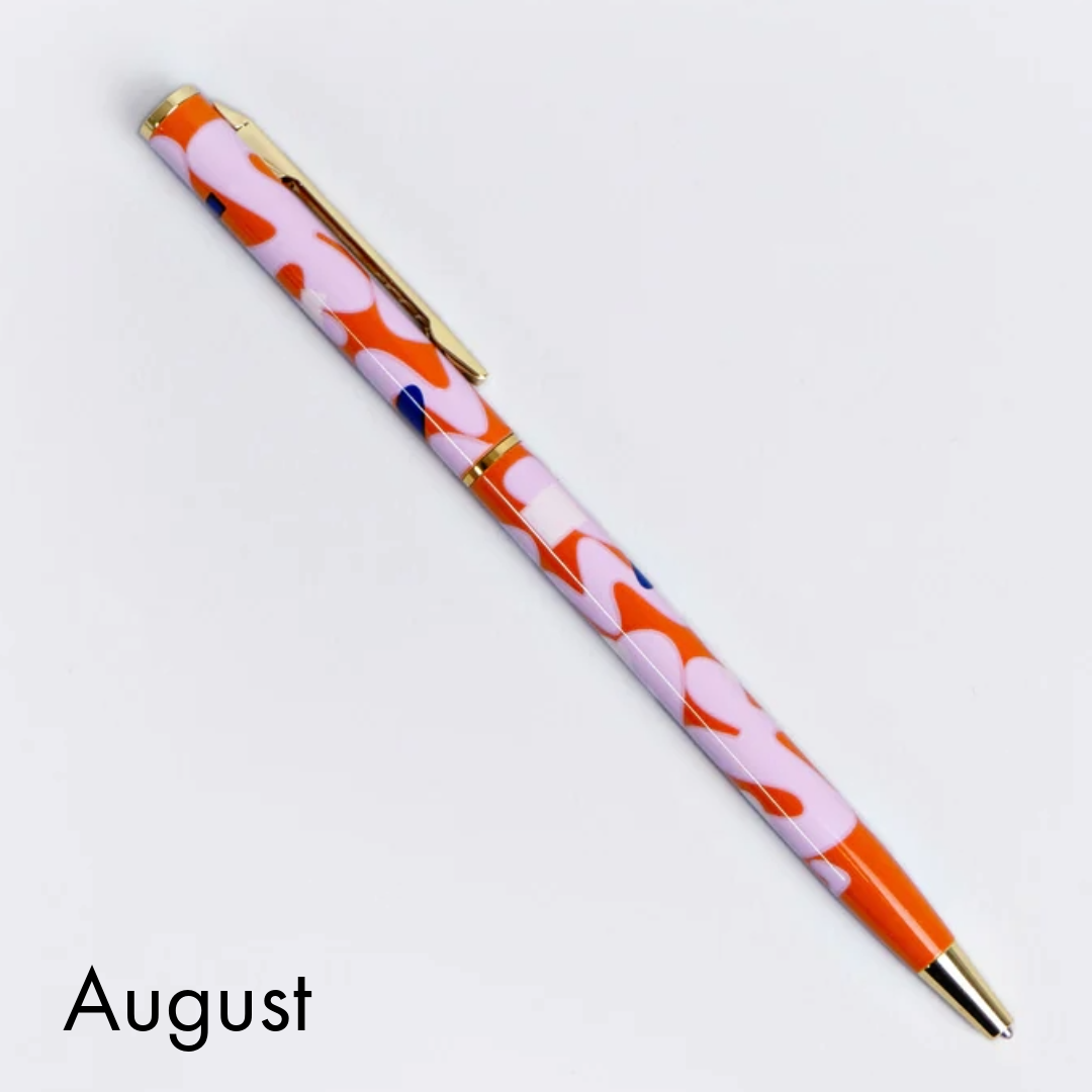 Style-conscious stationery shoppers
Fashion-inspired gifts
Customers looking for eco-friendlier writing tools
Retailers after stationery with “statement piece” energy
Specs:
Slimline metal body with olive + blue check print on cream
Gold plated (no tarnish, all luxe)
Black, fineline ballpoint ink
Refillable (refills sold separately)
wholesale pens, refillable pens wholesale, designer stationery wholesale, check print pen, stylish desk accessories, eco-friendly pen wholesale, slimline pens, fashion