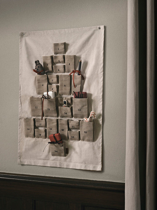 Pine Christmas Calendar - Maxi