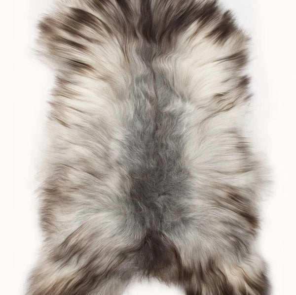 Huset Rustic Gray Icelandic Sheepskin Throw Rug