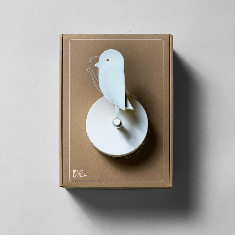 When air quality is poor, Birdie® will drop down when the level of CO2 is higher than 1.000 ppm for more than 10 minutes. When the level of CO2 drops below 800 ppm again the Birdie will return to standing position. It's very important to get airflow when you ventilate your home - you can get optimal airflow by opening multiple windows at once. Danish Health Authorities recommend ventilating for 5-10 minutes 2-3 times a day. Something that is very easy to forget to do. Unlike other air quality monitors, Bird