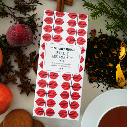 A Christmas tea from Tehuset Java, one of our many Christmas blends that brightens up the Christmas darkness.