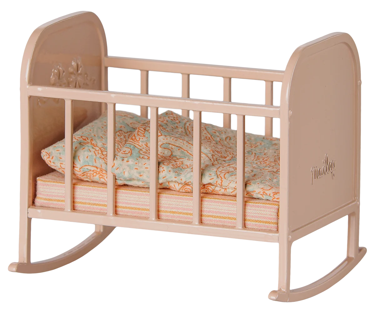 Maileg Light Rose Cradle