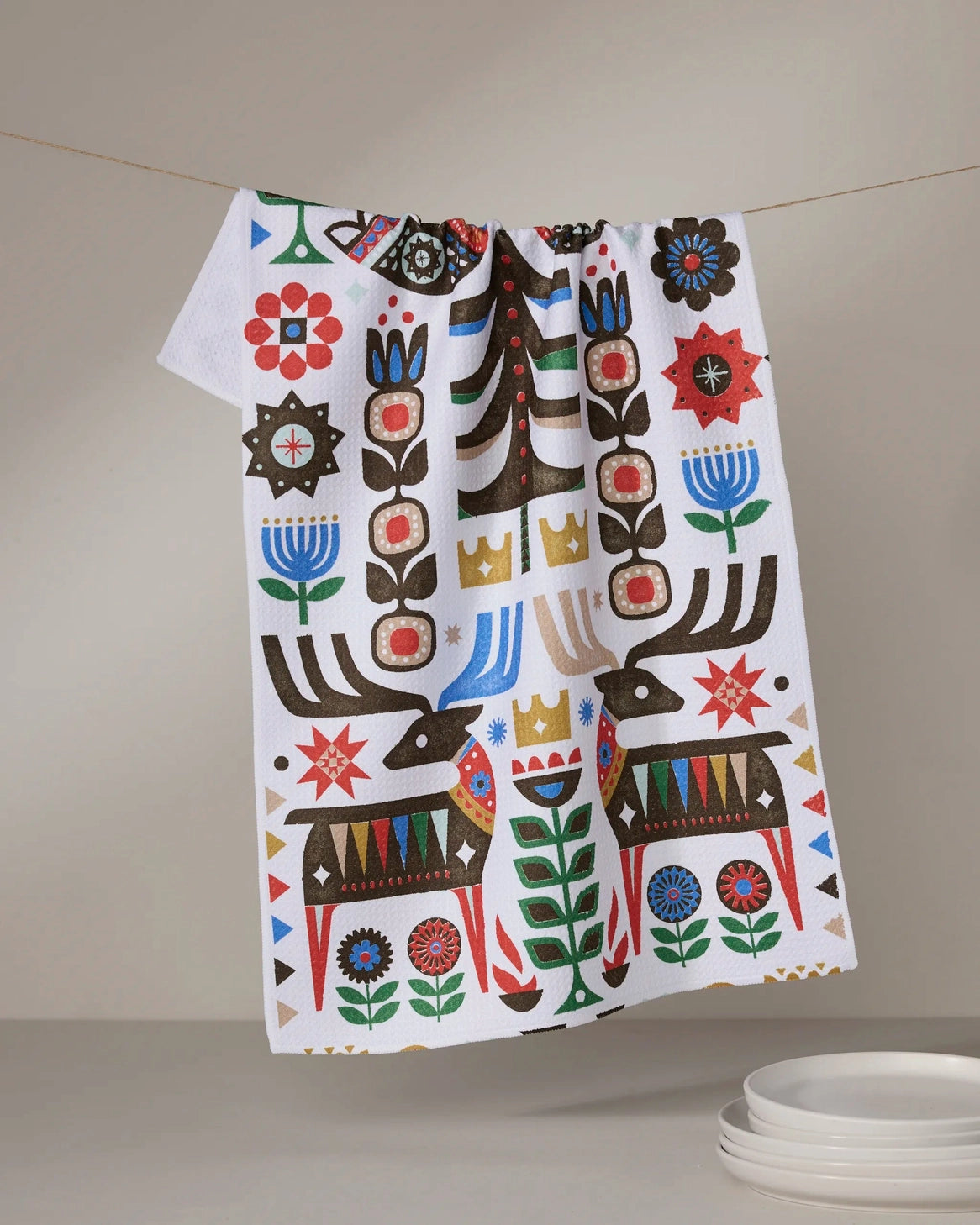 Exciting new Christmas tea towels that are fast absorbing and quick drying. Made from recycled materials they will quickly become the solution to all you tea towel needs. Not to mention the patterns are vintage and elegant that you can display hanging around your kitchen for some joy and holiday spirit. Find them at Huset a Scandinavian store in Venice Beach.