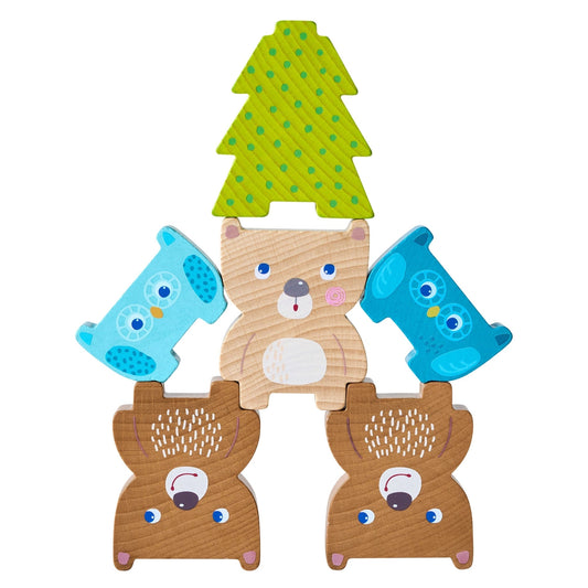 Calling all junior stacking experts! Your job is to carefully stack the owls, bears and trees as high as you can. You can either try to copy the templates (different levels of difficulty) or create an arrangement of your own. Let’s get started! Includes: 9 stacking blocks, 10 double-sided template cards.
