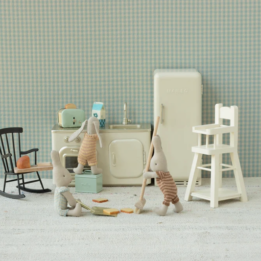 Maileg Highchair
