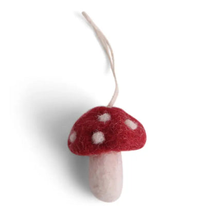 Mushroom felt ornaments that make your Christmas Cozy