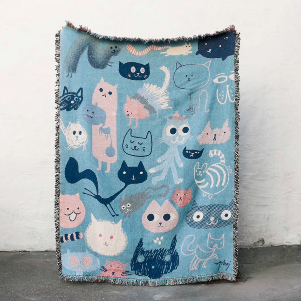 Studio Arhoj Throw Blanket