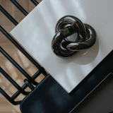 Cooee Design Table Knot