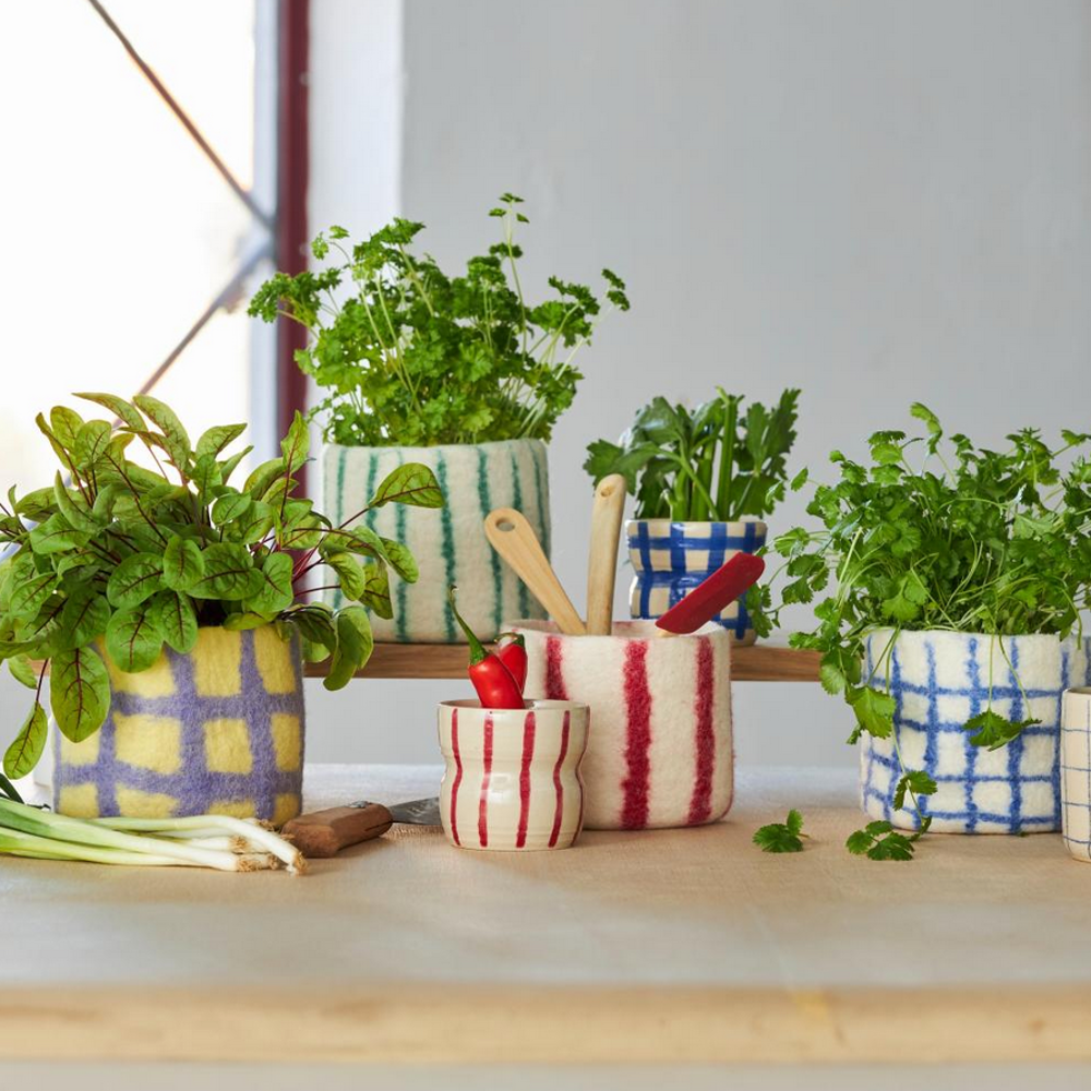 Aveva Decorative Pattern Flower Pot