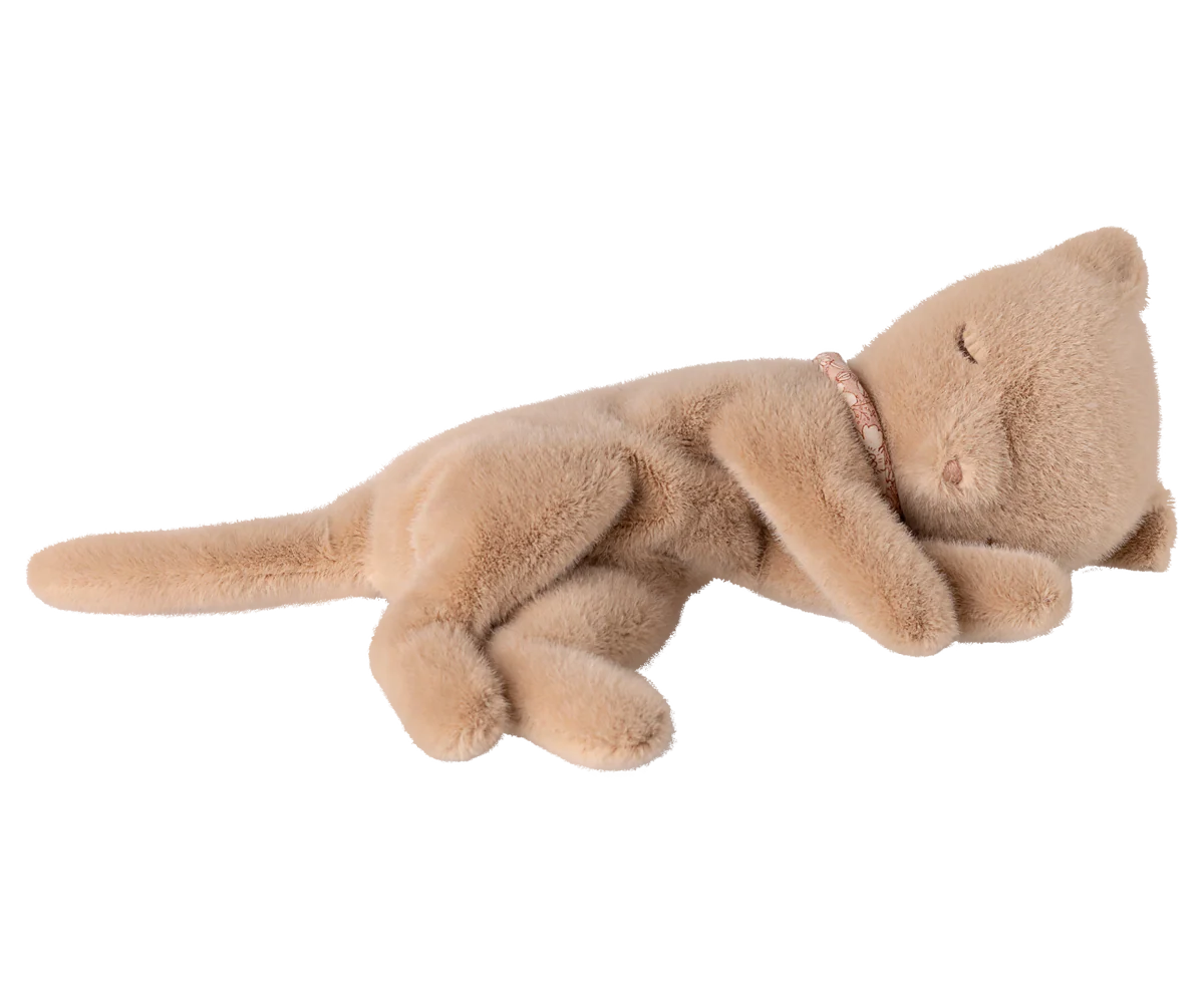 Maileg Plush Sleeping Kitten - Huset | Your house for modern Scandinavian living