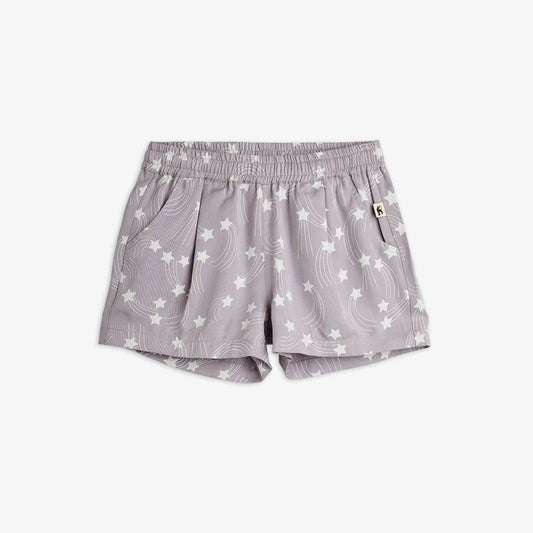 Shorts made from 100% Lyocell. Features the Starfall print, a soft woven feel, elastic waistband and side pockets.