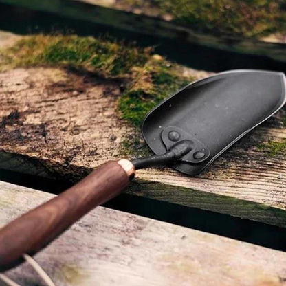 Garden Trowel 2