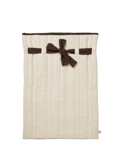 The Vari Quilted Sack is a spacious gift bag with a drawstring pull in soft earthy tones that will elevate your christmas or holiday gift giving or decor. They are found at Huset Shop in Venice Beach a Scandinavian Store. These are Danish holiday decor items