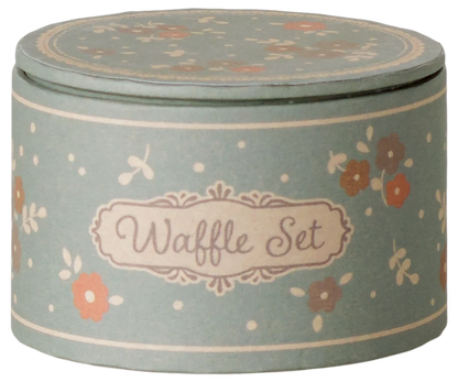Maileg Waffle Set