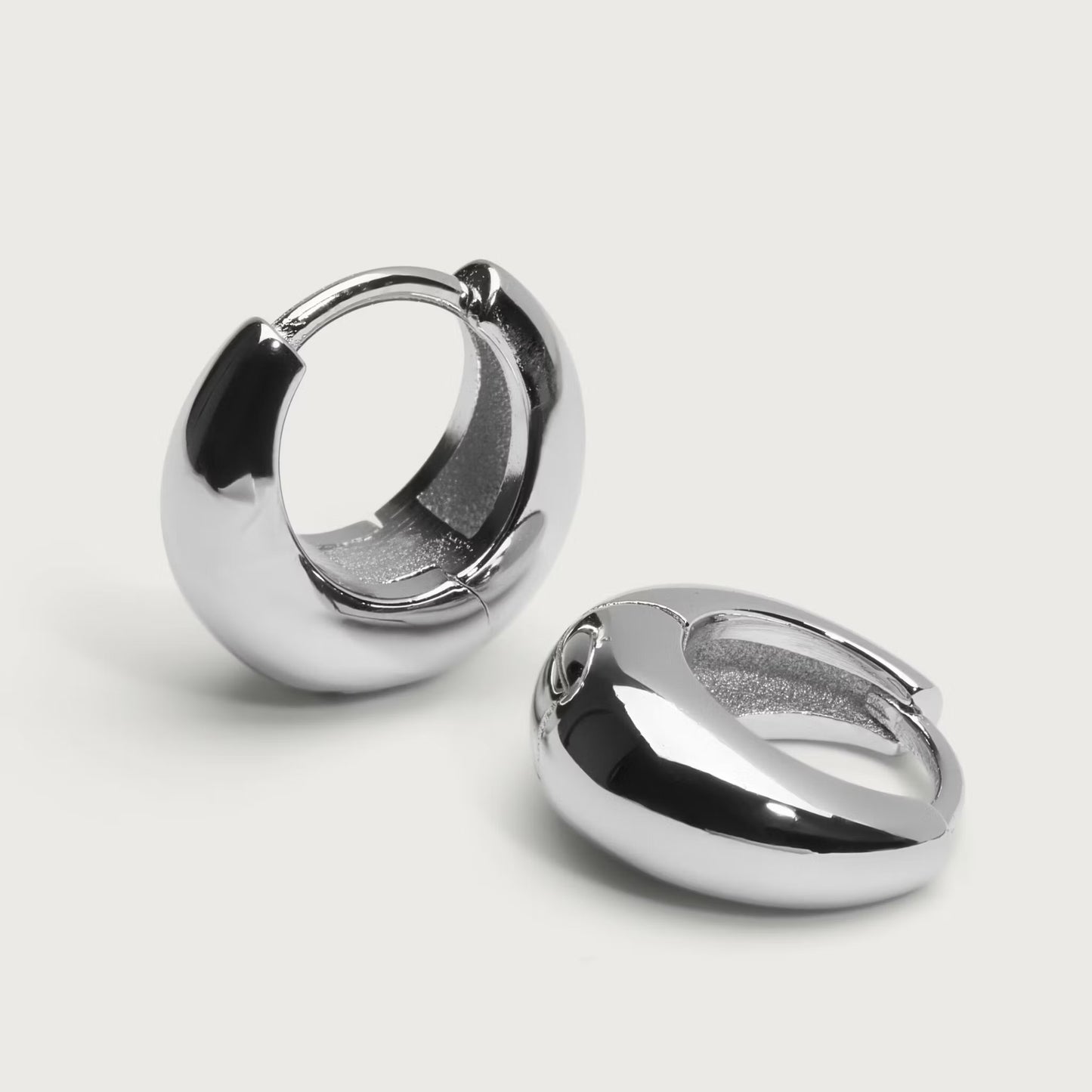 Sparv Earrings