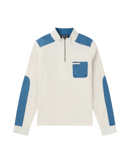 Built for warm‑weather adventures and everyday wear. The Ditch‑hiker Pullover blends natural breathability with easy stretch. Cut from cotton twill with a touch of elastane, it’s pigment‑dyed, enzyme‑washed and brushed for a soft, broken‑in feel that develops a rich patina over time.
Designed in a clean half‑zip silhouette with a regular fit, it features stretch‑twill reinforcement at the shoulders and elbows for durability, a chest patch pocket for small essentials, and elasticated cuffs and hem to seal in