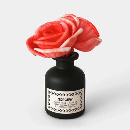 Sorcery Color-Changing Flowers Reed Diffuser - Huset | Your house for modern Scandinavian living