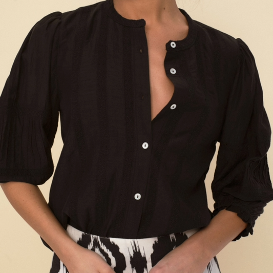 Jo Blouse, Puffed sleeves, lace detail, black