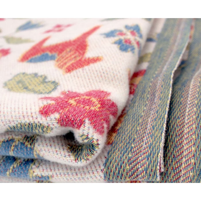 Floral Dala horse blanket up close