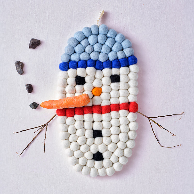 Aveva Holiday Trivet